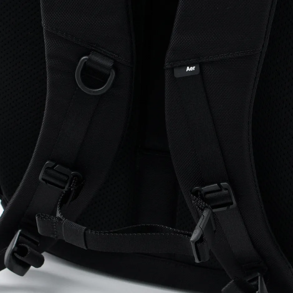 Briefcases | Backpacks^AER / City pack