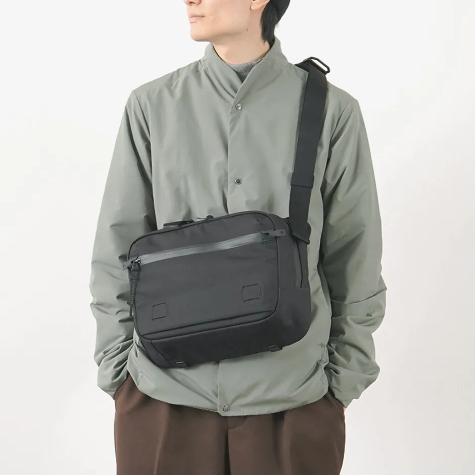 Shoulder Bags^BLACK EMBER / Grip-Sling 08L black