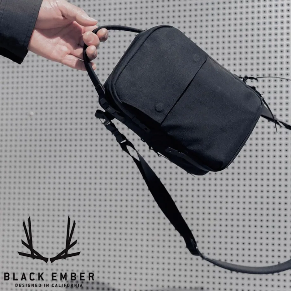 Shoulder Bags^BLACK EMBER / KOMPAK black