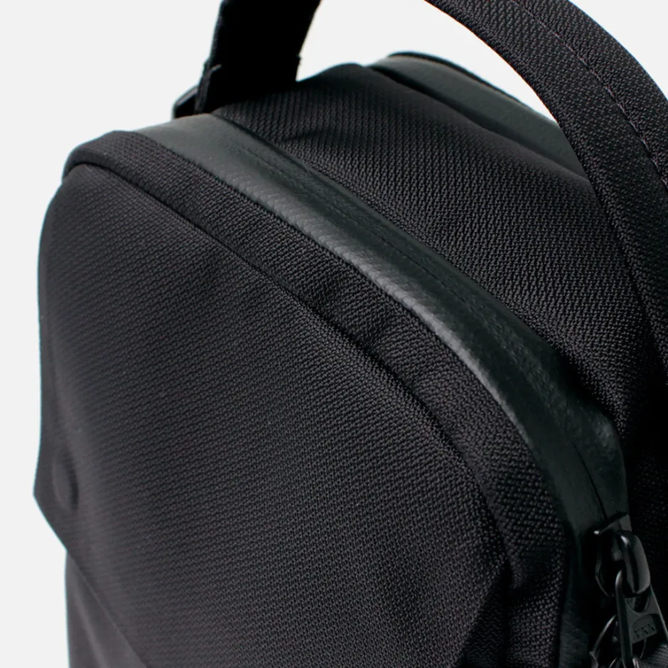 Shoulder Bags^BLACK EMBER / KOMPAK black