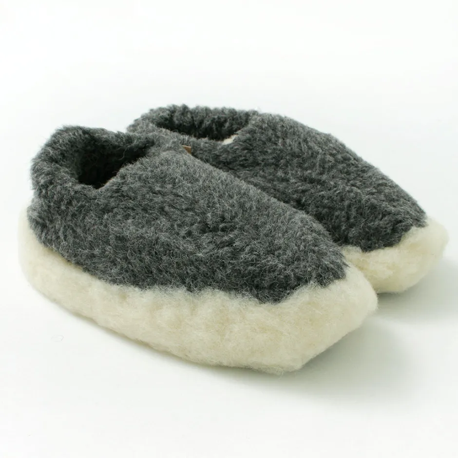 Other Goods^COLDBREAKER / Siberian Slippers