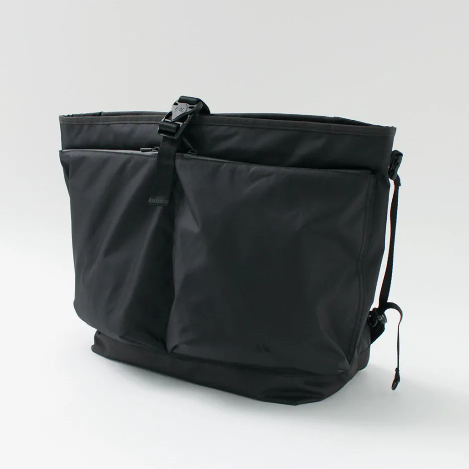 Shoulder Bags^F/CE. F/CE. / Lightweight courier shoulder bag