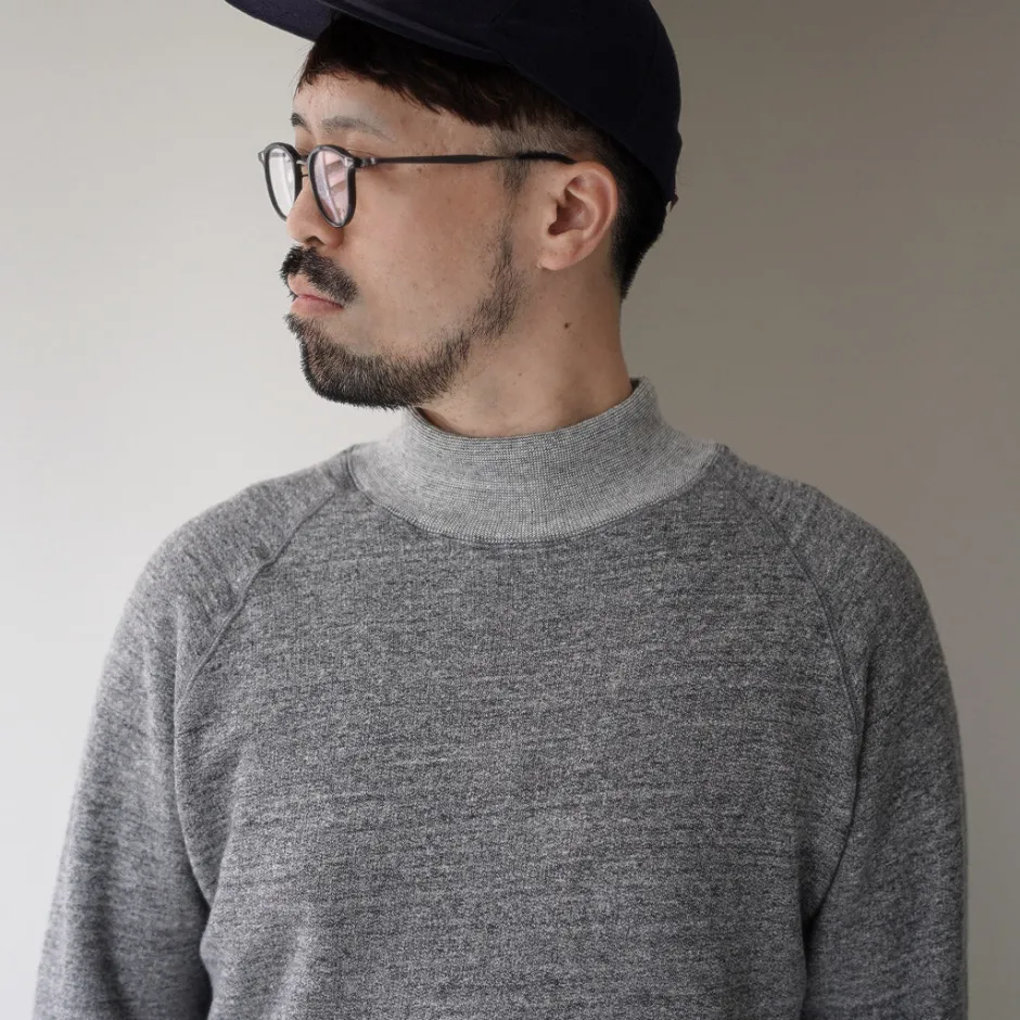 Sweatshirts^KEPANI / Mock Neck Sweatshirt