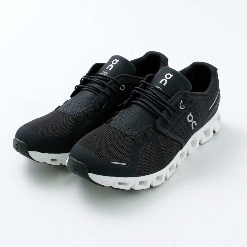 Sneakers^ON / Cloud 5